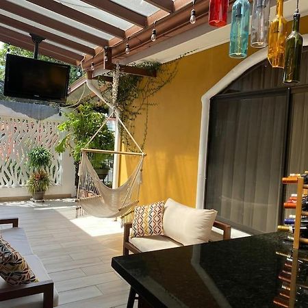Airport Sjo Residence - Edward & Familia Inn Río Segundo 외부 사진