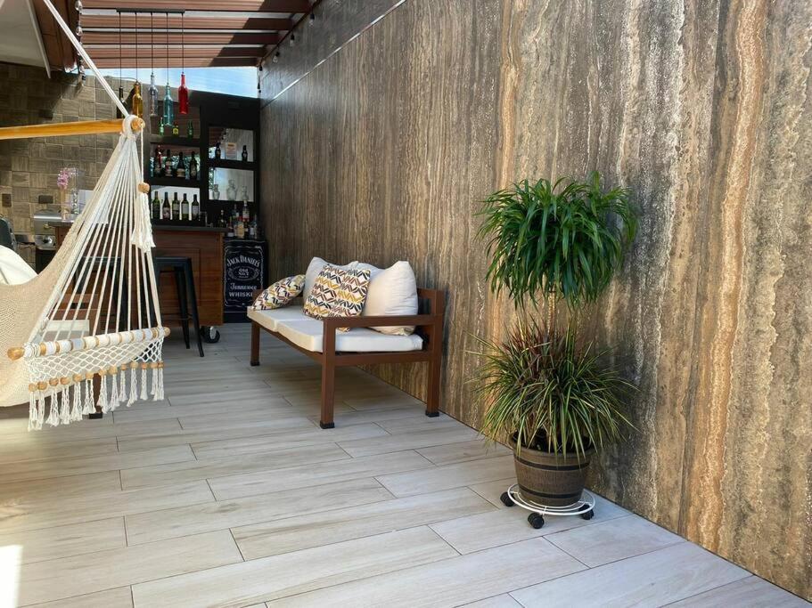 Airport Sjo Residence - Edward & Familia Inn Río Segundo 외부 사진