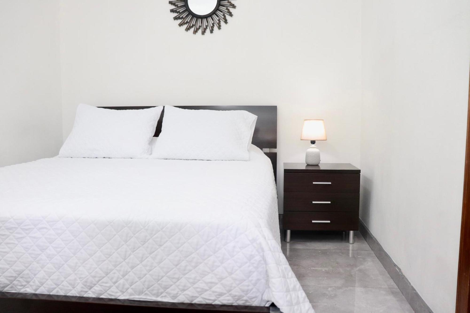 Airport Sjo Residence - Edward & Familia Inn Río Segundo 외부 사진