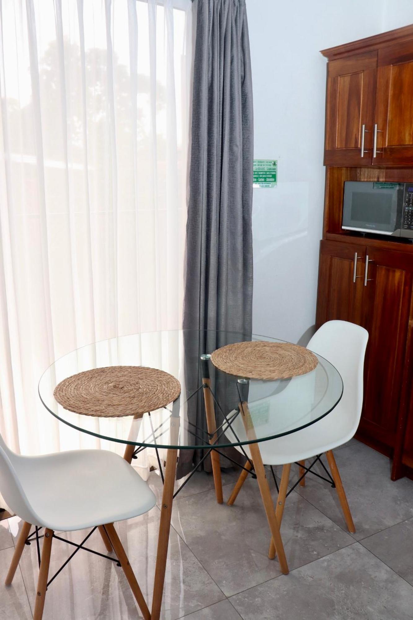 Airport Sjo Residence - Edward & Familia Inn Río Segundo 외부 사진